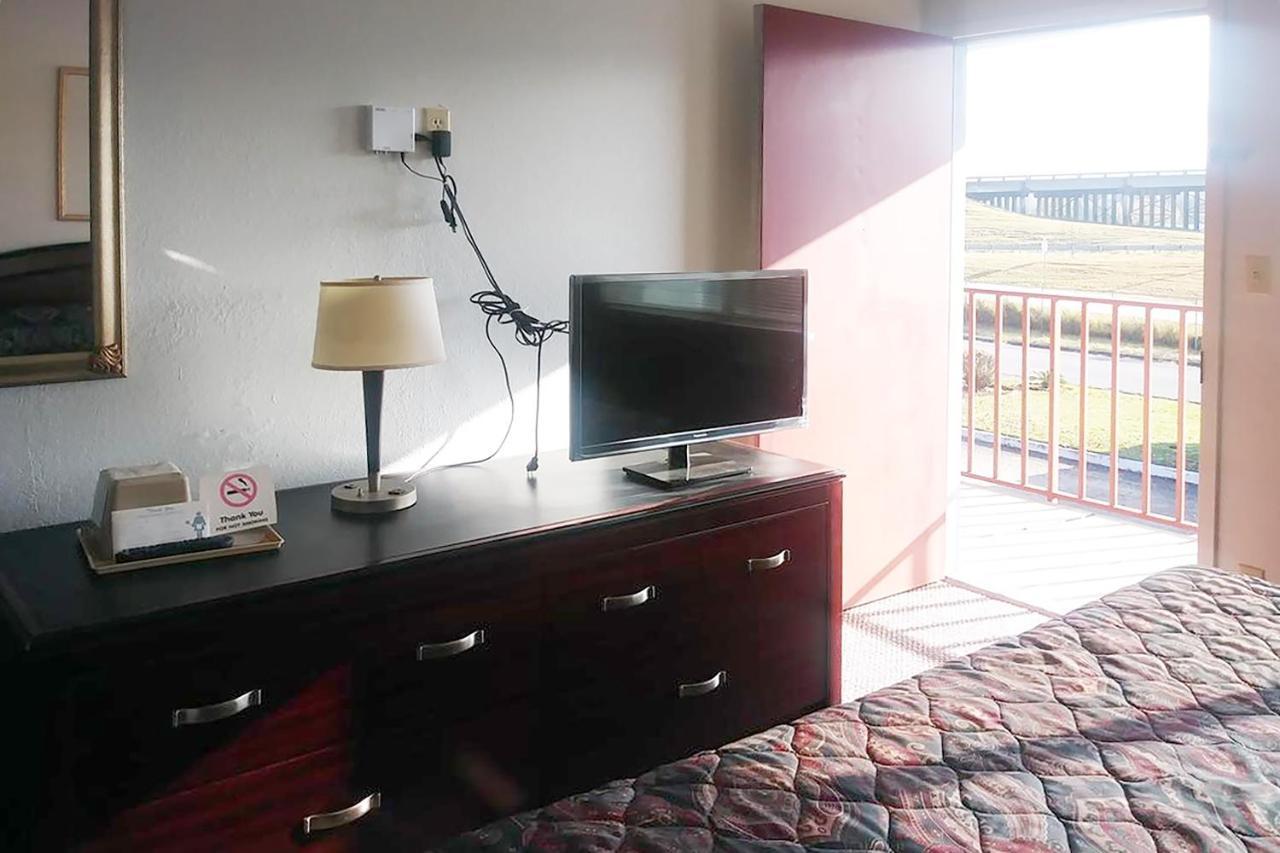 Port City Motel モービル エクステリア 写真